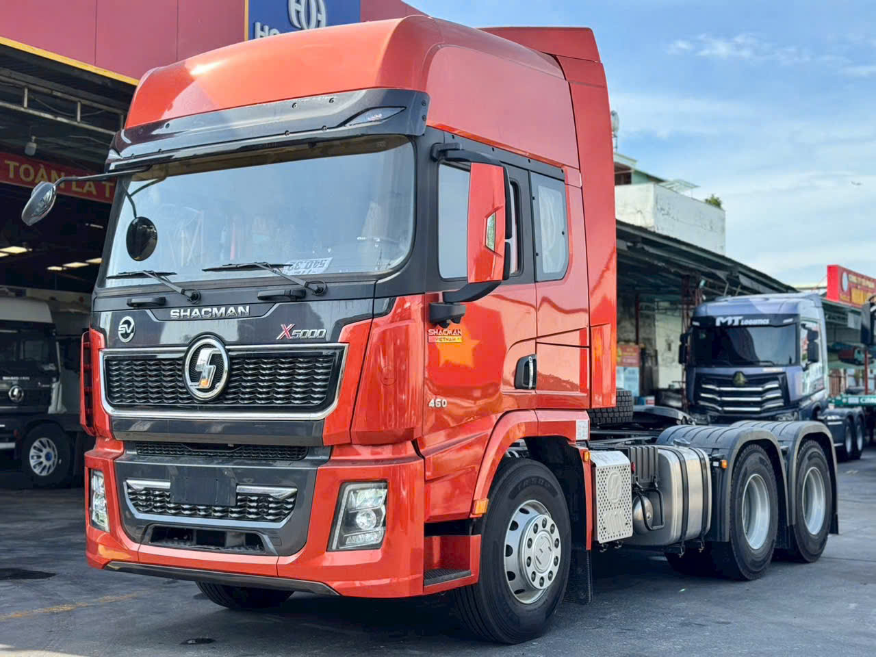 XE ĐẦU KÉO SHACMAN X5000