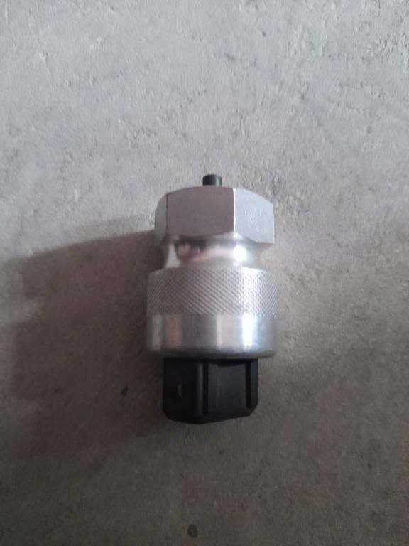 CẢM BIẾN CÔNG TƠ MÉT XE DONGFENG L375