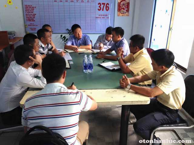 Cuộc họp báo cáo kết quả kinh doanh 2015 giữa Ôtô Nhân Lực - Dongfeng Trung Quốc - Tập Đoàn Hoàng Huy